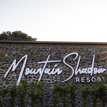 Mountain Shadow Resort Igatpuri Esterno foto