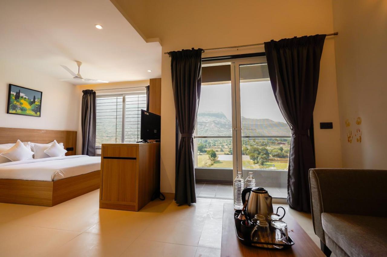 Mountain Shadow Resort Igatpuri Esterno foto